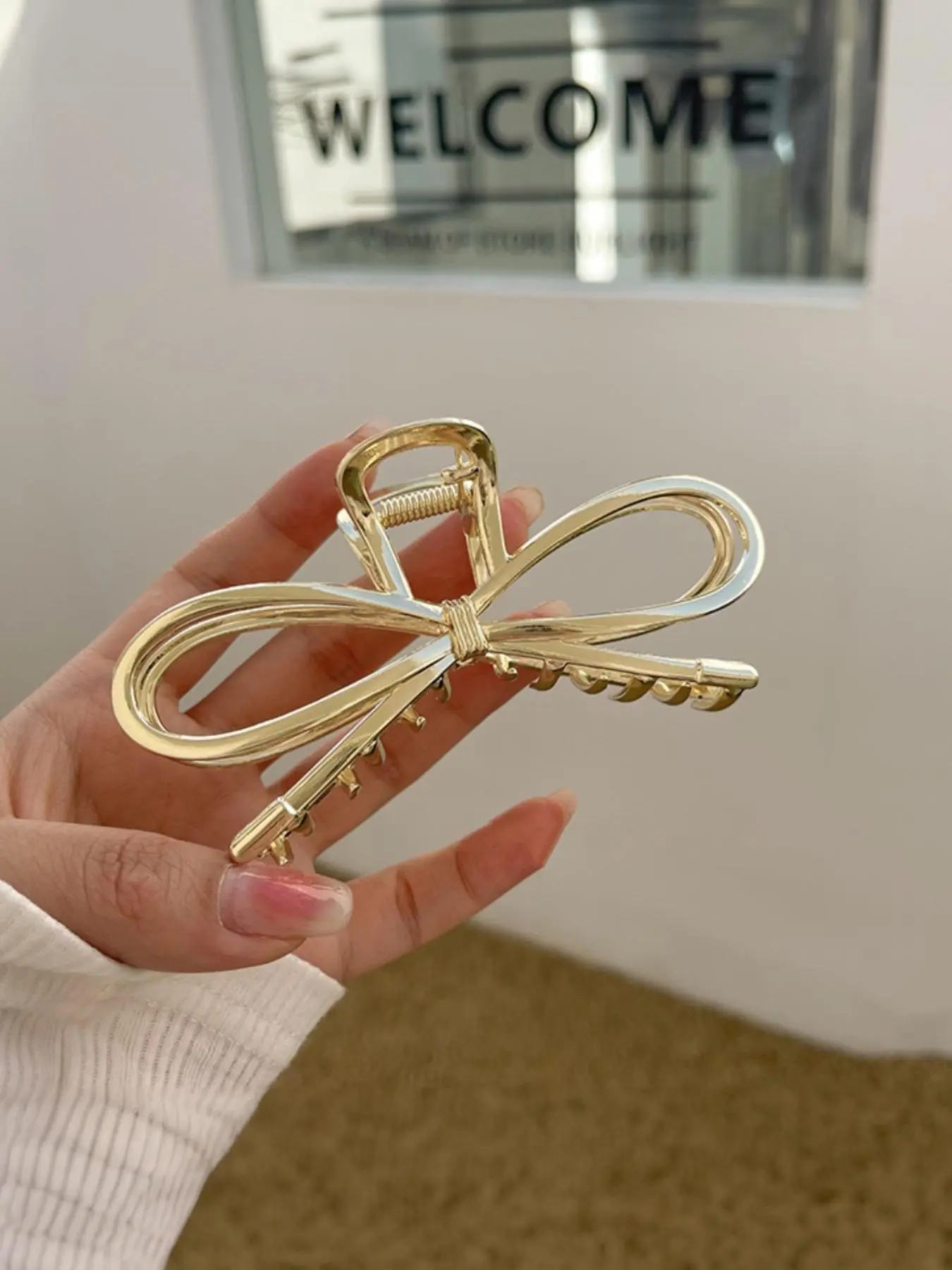 Bowknot Hair Claw Clips for Women | Hollow Out Minimalist Design | Thick Hair Friendly | 4 / 8 / 12 pcs